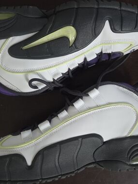 Nike Air Penny's Men's White Black Lime Green Athletic Shoes